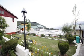 Vardaan Resort Patnitop