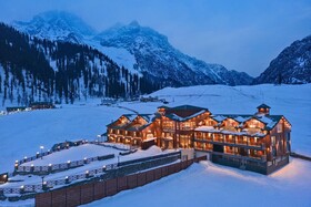 Four Points By Sheraton Sonmarg Resort