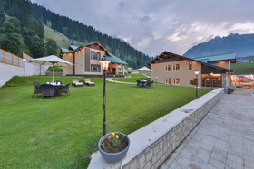 Pine Spring Resort Sonamarg
