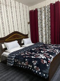 Ameera Srinagar by Goroomgo