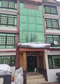 Ameera Srinagar by Goroomgo