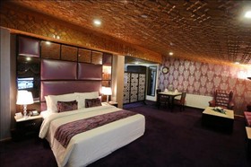 Batra Hotel & Residences