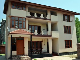 Hotel Legend Residency