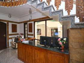 Hotel Shree Mazda by OYO