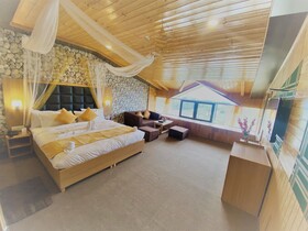 Kashmir Holiday Resort