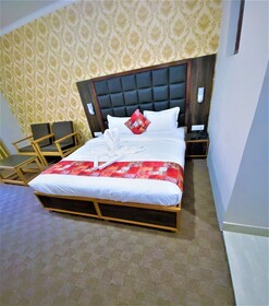 Kashmir Holiday Resort