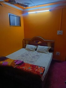 Khushboo Guest House