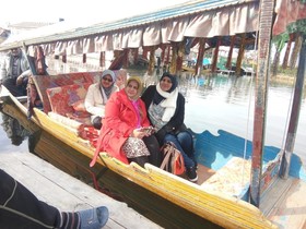 New Bombay Heritage Group Of Houseboats