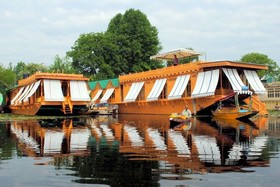 New Jacquline Heritage Houseboats