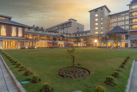 Radisson Collection Hotel & Spa Riverfront Srinagar