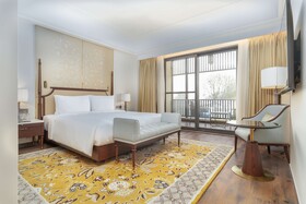 Radisson Collection Hotel & Spa Riverfront Srinagar