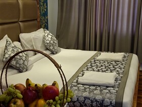 Seven Hills Hotel