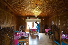 Sukoon Houseboat