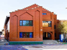 The Host By OYO Rooms