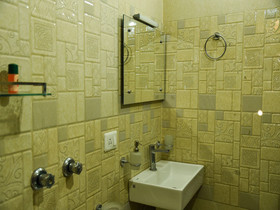 The Host By OYO Rooms