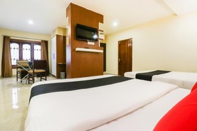 Capital O 48338 Darwesh Residency
