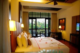 Plumeria Lake Resort & Spa