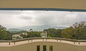 Hotels Classiyo Munnar Crown Resorts By Treebo