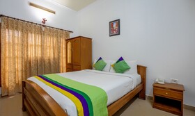 Hotels Classiyo Munnar Crown Resorts By Treebo