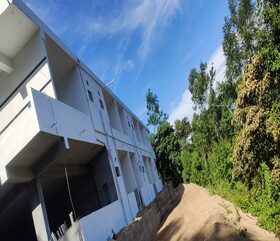 Tomsons Resort