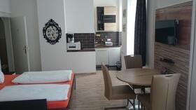 City Central Promenade