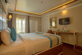 State Beach Resort & Spa