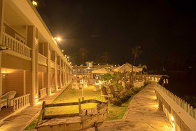 State Beach Resort & Spa