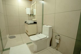 State Beach Resort & Spa