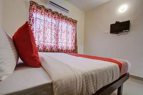 Century Park by OYO Rooms
