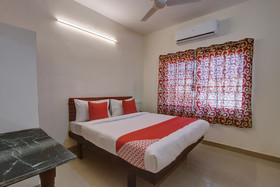 Century Park by OYO Rooms
