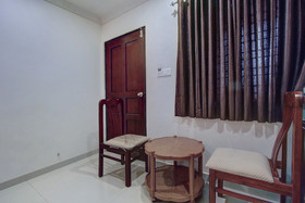 OYO 26743 Emirates Regency