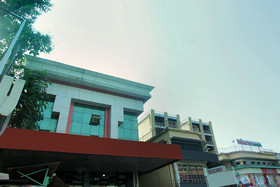 OYO 26743 Emirates Regency