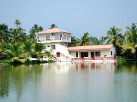 Akshay Homestay