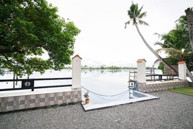 Atharvam Resort by OYO Rooms