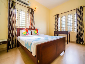 Fort Beach Service Apartment by OYO Rooms