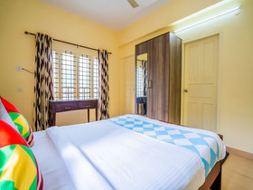Fort Beach Service Apartment by OYO Rooms