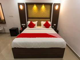 Hala Residency by OYO Rooms