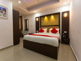Hala Residency by OYO Rooms