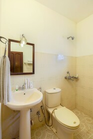 House of Yesudas by Treebo Hotels
