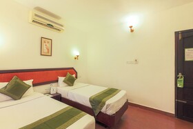 House of Yesudas by Treebo Hotels