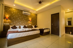 Oak Field Inn