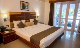 Contour Backwaters Resort & Convention Center