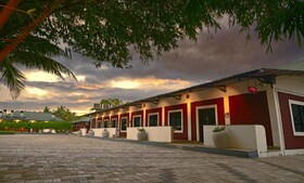 Contour Backwaters Resort & Convention Center