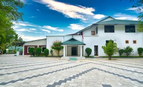 Contour Backwaters Resort & Convention Center