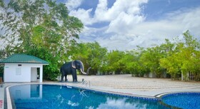 Contour Backwaters Resort & Convention Center