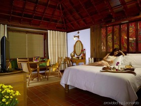Kumarakom Lake Resort