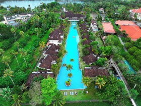 Park Regis Aveda Kumarakom