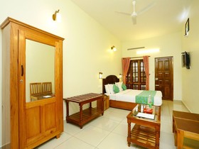 Hotel Periyar Canopy