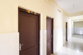 Royal Tourist Home by OYO Rooms