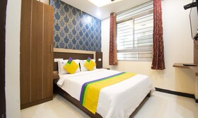 Lumino Rainbow By Treebo